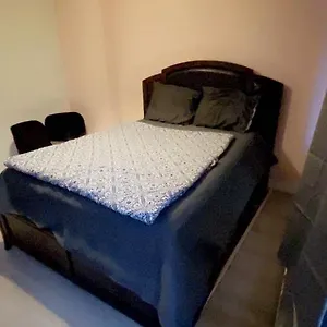 Private Double Bed Only With Balcony In Accommodatie bij particulieren Rotterdam